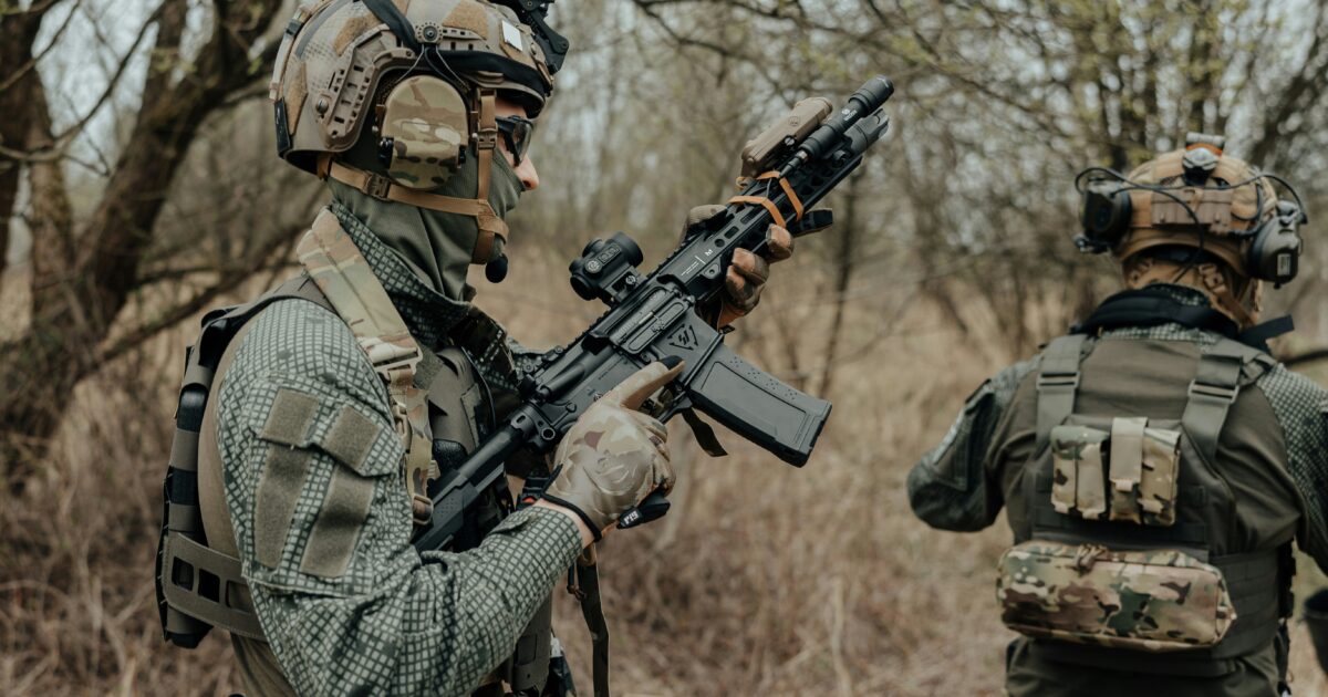 Asymmetric Warfare: How Small Forces Defeat Larger Armies